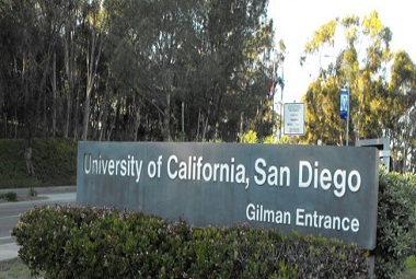 加州大学圣地亚哥分校  